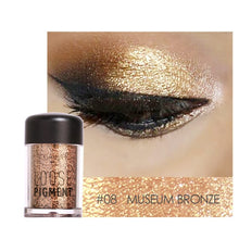 Load image into Gallery viewer, FOCALLURE Glitter Eye Shadow Powder Pigment Easy To Wear Professional Eye Makeup Shimmer Loose Powder Eyeshadow